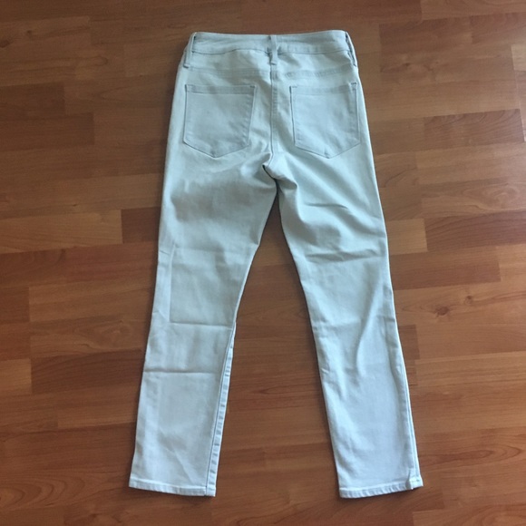 NWT Athleta Sculptek Skinny Crop Jean Glacier Wash - Picture 3 of 4
